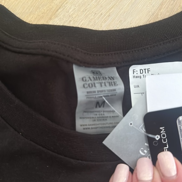 Las Vegas Raiders- NFL game day studded T shirt - Picture 5 of 6